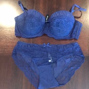 NEW Adore Me bra (36DD) and panty (M) set.